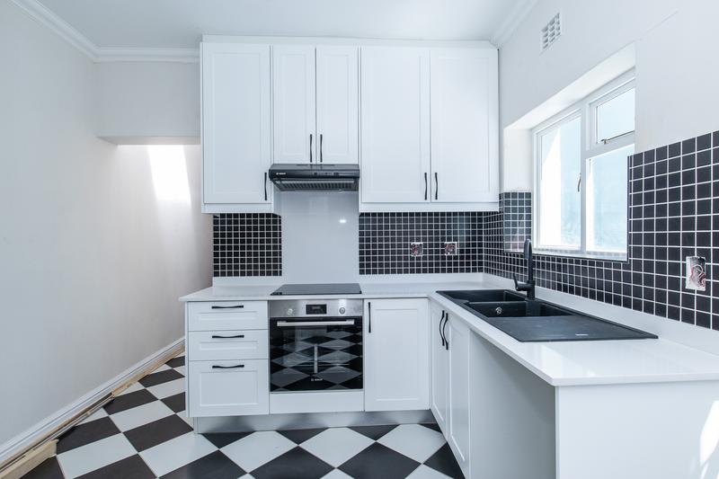 To Let 3 Bedroom Property for Rent in Kenilworth Western Cape